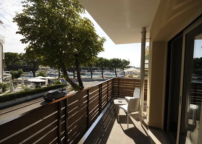 Dogana Bed & Breakfast 4*